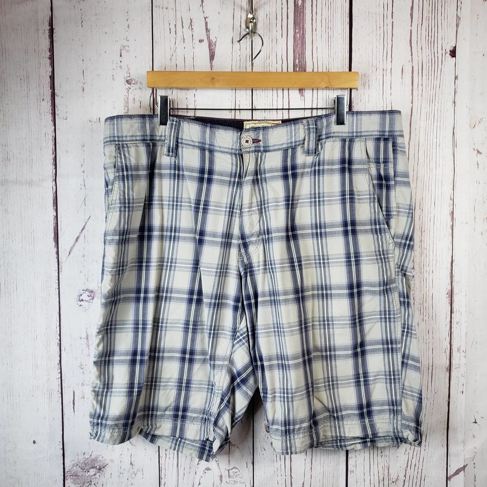 Transcript Mens Shorts Size 40 Plaid Casual  Flat Front Cotton Blue